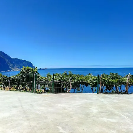 Urlaubshaus Vier Generationen By Interhome Holiday home Seixal (Madeira)