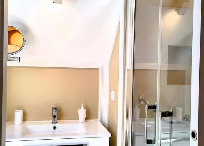 Ferienhaus Urlaubshaus Vier Generationen By Interhome Seixal (Madeira)